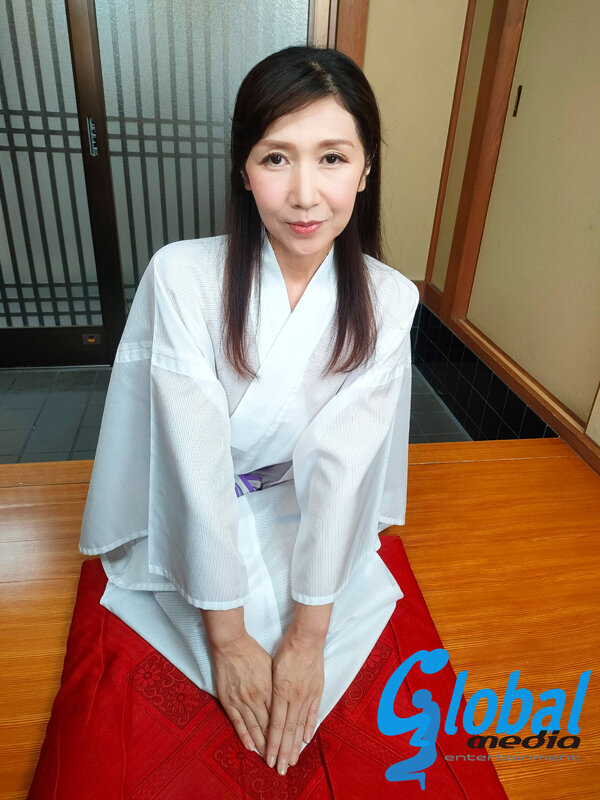 【VR】VR麗しの熟女湯屋 いらっしゃいませ即尺＆和室ねっとり恋人プレイ 伊織涼子 サンプル 2