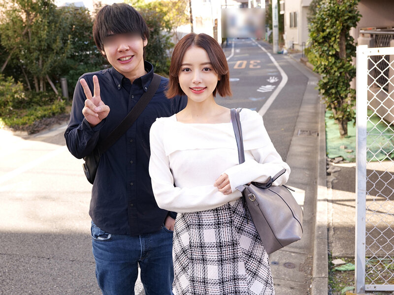 「キスぐらい大丈夫でしょ」「チューするの初めてなんだよ…」「えっもしかして童貞…！？」姉弟が青空の下で照れ照れ超濃密ベロキス体験ww 童貞弟のファーストキッスを奪っちゃった姉が濃厚接吻でミラクル発情//彼氏がいるのに弟くんを生々しい接吻とともに生ハメ中出し筆… サンプル 2