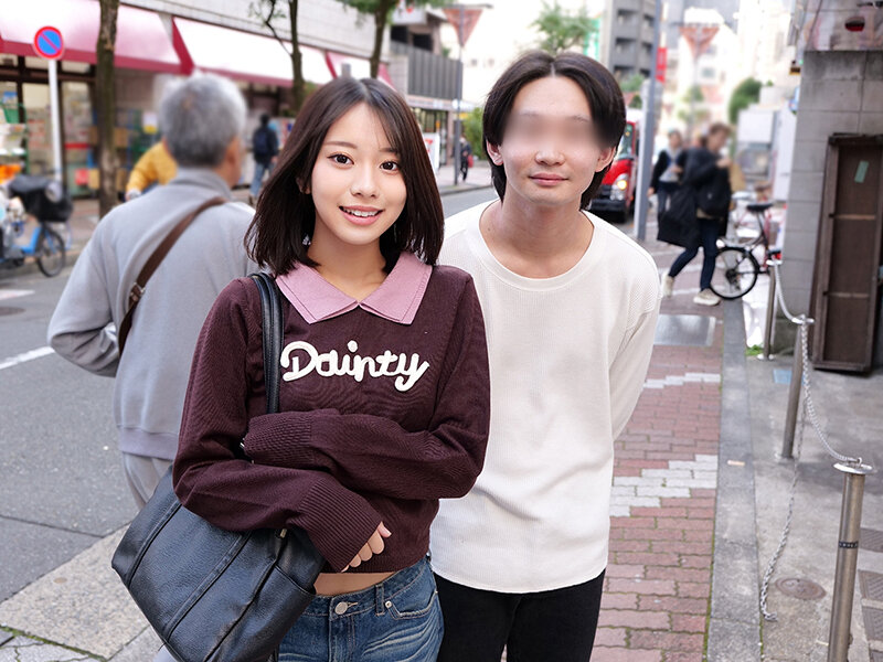 異性としては意識していなかった幼なじみの男女が【脱衣ツ○スターゲームww】負けてしまって服を脱ぎセクシー姿でゲームする幼なじみ女子にフル勃起ww「ちょっと…勃起してるじゃん」半裸で密着ツ○スターしているうちにお互い異性として意識し合ってしまう2人…果たしてS… サンプル 7
