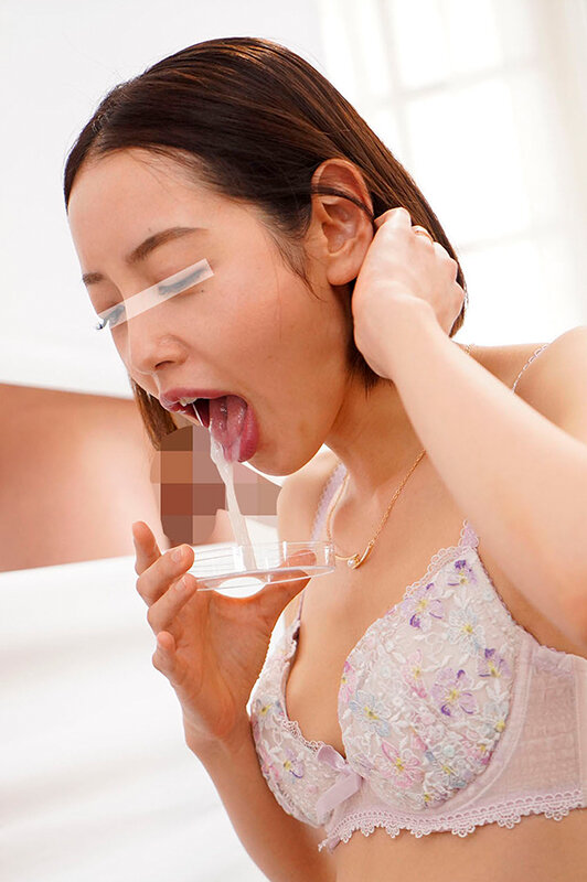 一般男女モニタリングAV 巨乳妻限定！ノーハンドフェラでズラ～ッと並んだチ○ポ10本の中から愛する旦那のチ○ポ当ててみて！4 ハズレたらいきなりデカチン即ハメ！形・大きさの異なるフル勃起チ○ポと大量ザーメンを味わって発情した人妻オマ○コは旦那の目の前なのに絶… サンプル 6