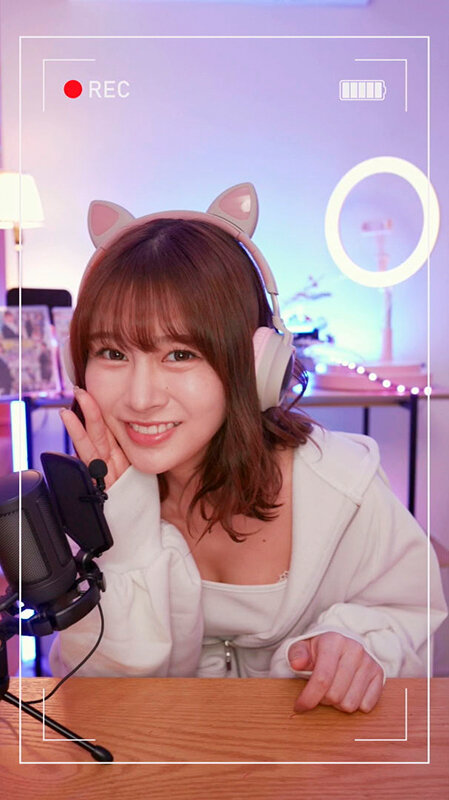 SNSフォロワー合計32.8万人 美少女インフルエンサー鳳みゆが生配信中に逆ナンパ！小悪魔チ○ポ責めで素人男性の精子を何度も搾り抜く凄テクSEX！最後はご褒美いちゃラブ生中出し！ サンプル 2