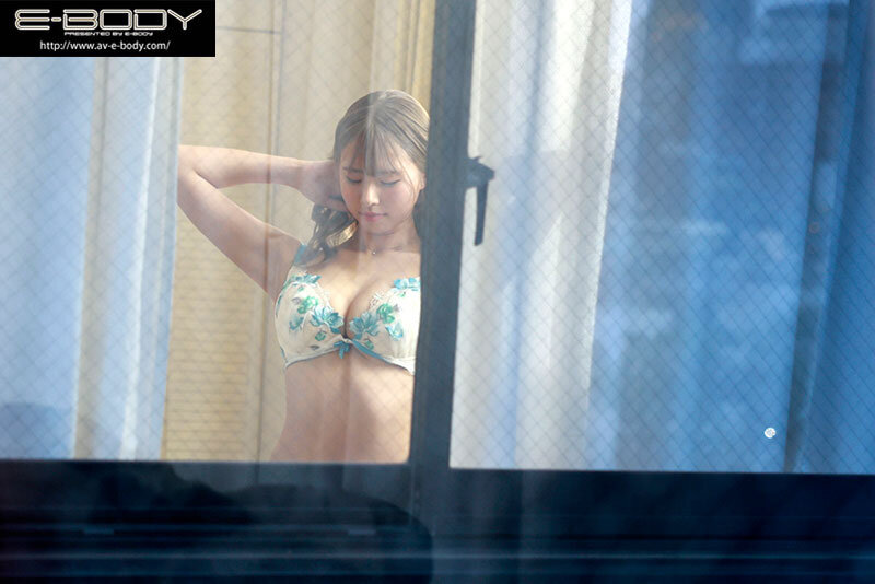 上京したばかりの僕が心も身体も沼った向かい部屋で毎日別の男とハメてるヤリマン巨乳ギャルとの一方通行な恋 清宮仁愛 サンプル 1