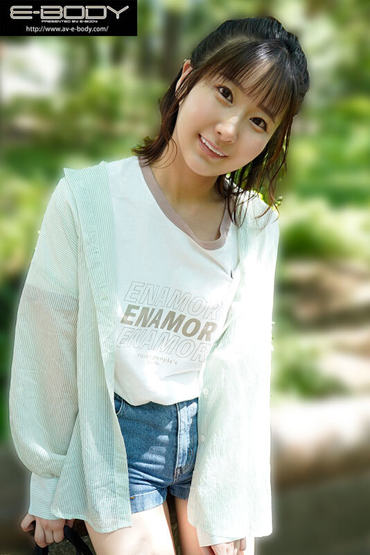 初めて出来た彼女を脱がしたら…着衣からは想像できないもちむち美巨乳 大興奮の僕は性欲尽きるまでハメまくった 由衣陽菜 サンプル 2