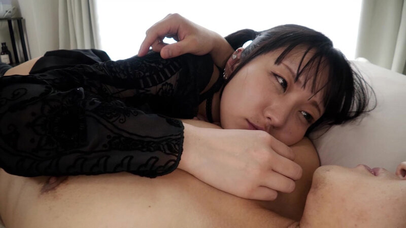 【4K】陰キャ系ドM女子が軽い気持ちでP活してみたら…おじさんの巨根にまさかのどハマり…自らオジ宅に向かう不埒な女になりました。日泉舞華 サンプル 5