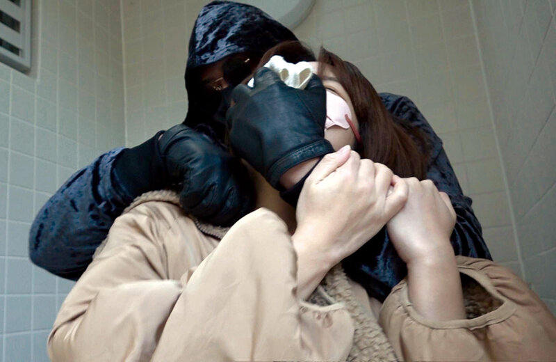 ［閲覧注意］熟女輪●レ●プ映像 File＃16 「被害者:30代孕み頃早熟主婦」 サンプル 1