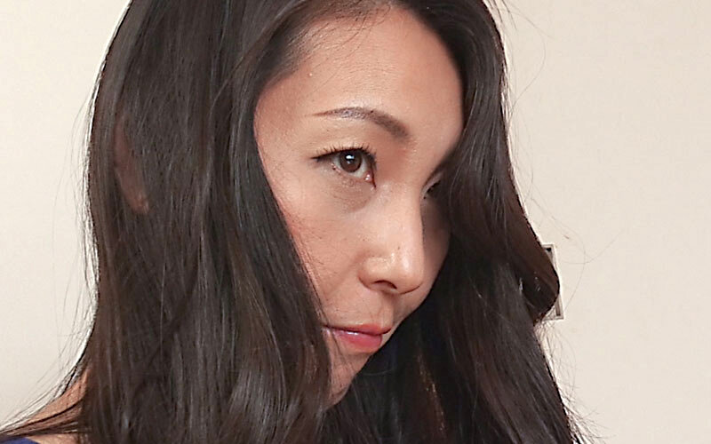 嫁の母とAV観賞！！目の前で婿の勃起チ○ポを見せられ欲情して中出しSEX4時間 サンプル 5