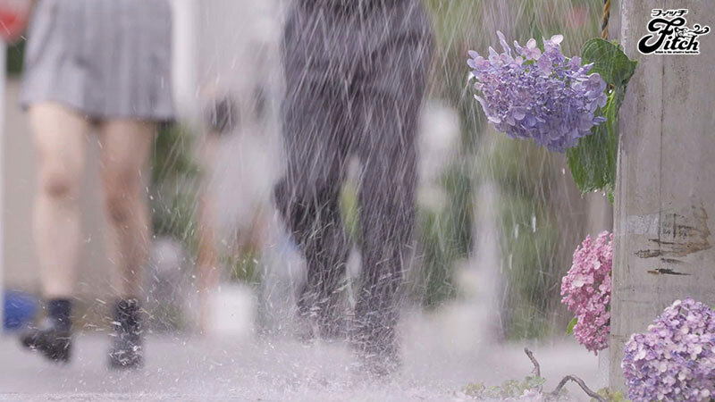 制服美少女と舐めじゃくり性交 大豪雨でびしょ濡れの教え子に禁断誘惑されて… 卯佐美りん サンプル 2