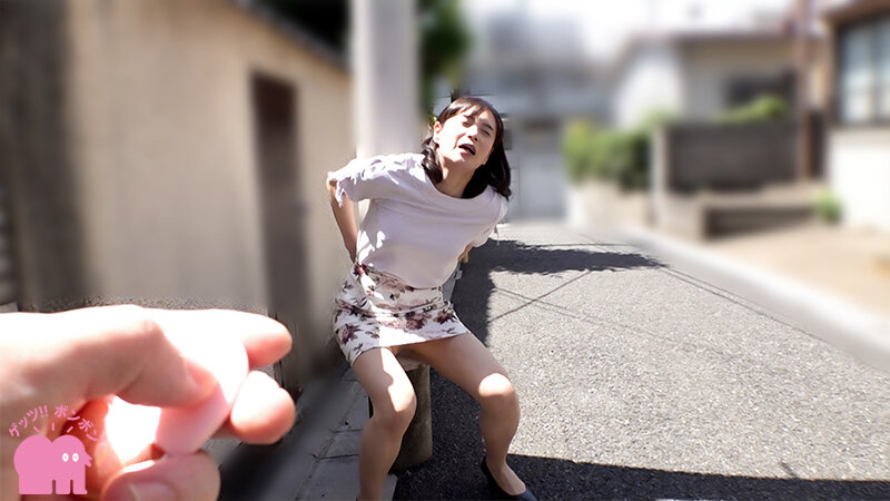 奥様大集合！振動こらえて完走できたら100万円に挑戦 リモバイお宅訪問！！ サンプル 12