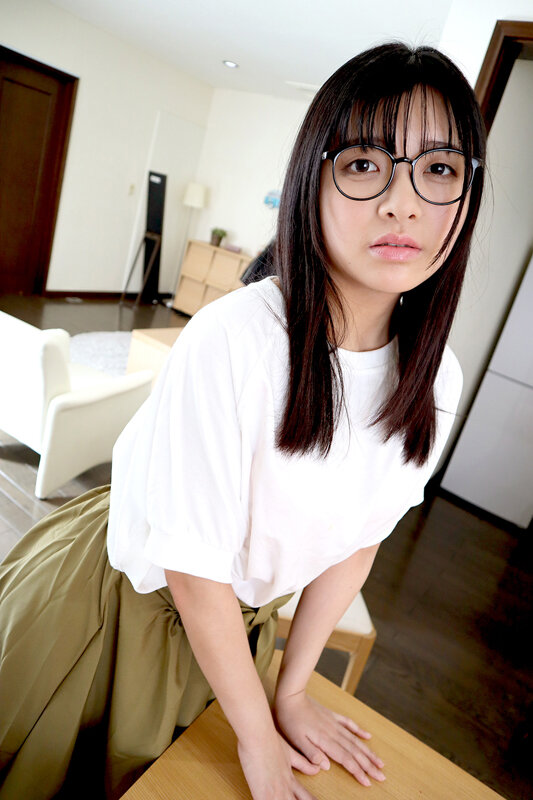 青春・裏切りNTR！ 長年育んだ純愛は、一瞬の性欲で塗りつぶされた…ありえない相手と必死に腰を振る彼女の記録 （ドマゾ顔でイキ狂う幼馴染編） サンプル 2