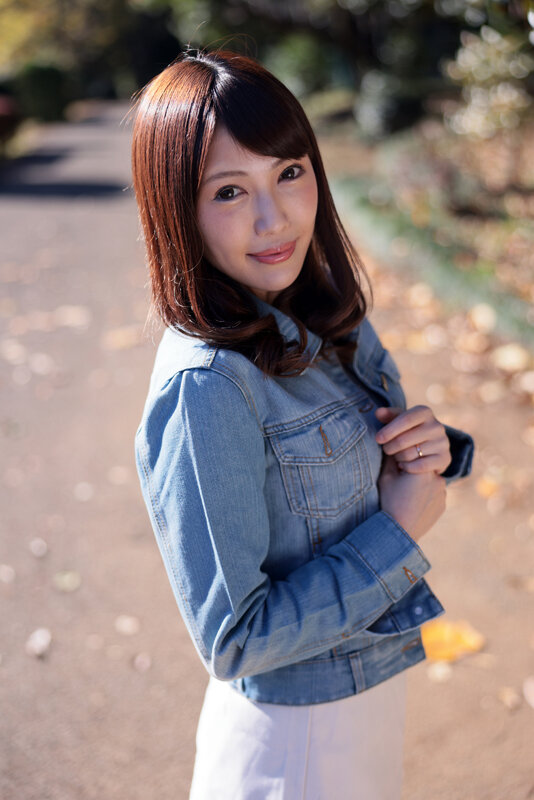 夫に内緒でAV出演 素人若妻が中出しセックスで本気イキ！ サンプル 12