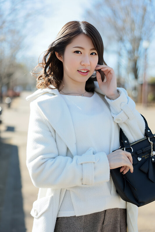 夫に内緒でAV出演 素人若妻が中出しセックスで本気イキ！ サンプル 8
