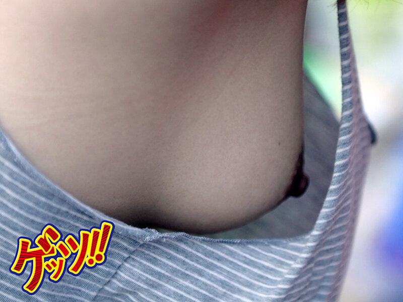 敏感な乳首を服の中からこねくり回したら発情が止まらなくなったノーブラ奥さん サンプル 5