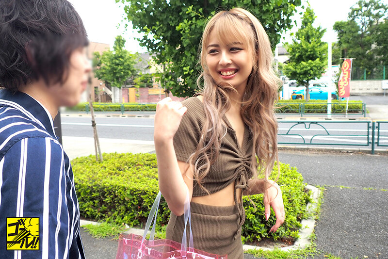 コインランドリーでナンパ！！ノーブラで洗濯に来た無防備娘に下着拝見したら羞恥パン沁み続出！即ハメ中出しヤレんのか！？8時間12名BEST サンプル 9
