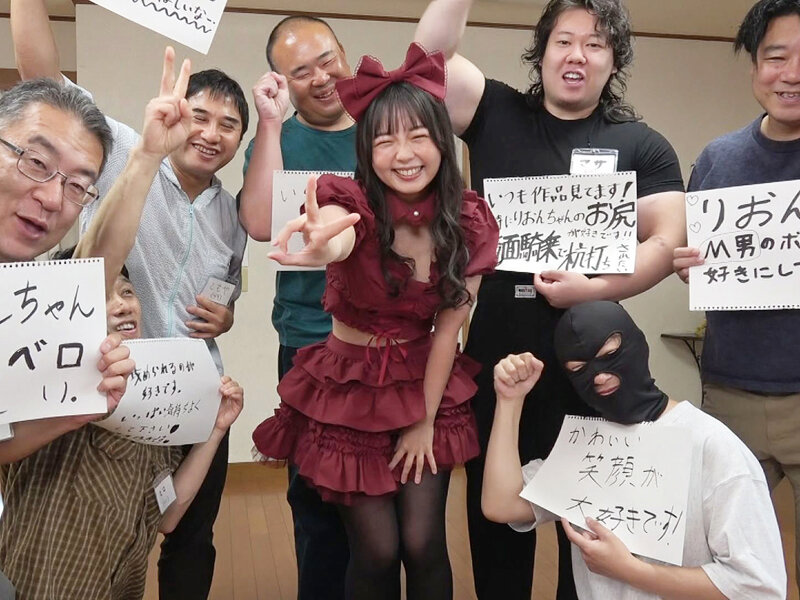第1回おじさんでもキモ男でもみんな大好き！半中半外＆射精後チ○ポ生膣グリグリ感謝祭 泉りおん サンプル 1
