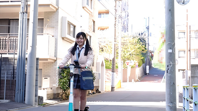 電動キックボードで帰宅する小生意気な巨乳女先輩 不登校デカチン童貞後輩に「ほらっ挿れてみな！」とあおったら逆にメスイキLOOPされたよぉぉ～ サンプル 8