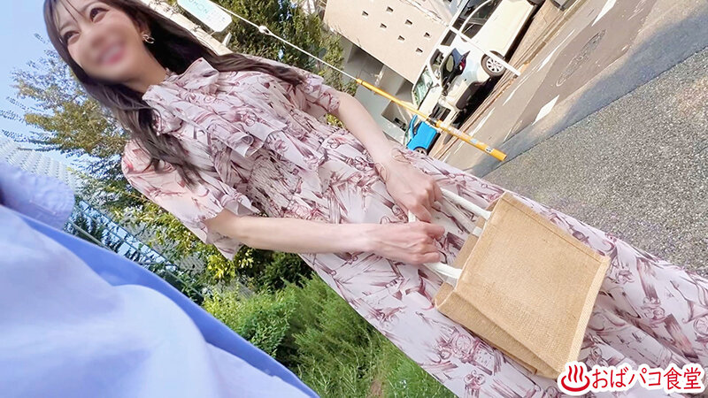 セフレの人妻を呼び出し巨根の他人に寝取らせ追い中出し 元タレント妻スレンダー40歳 サンプル 3