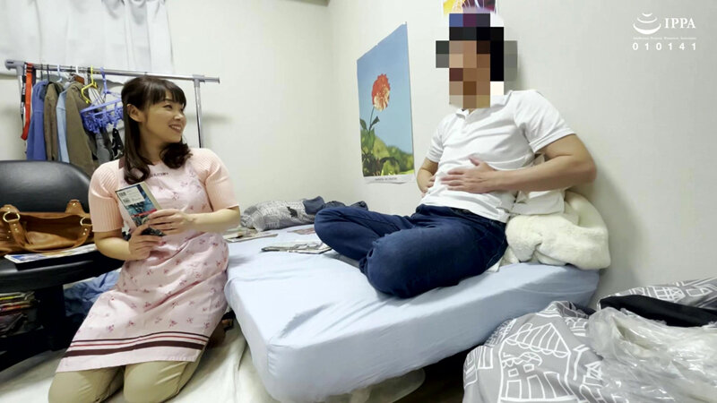 「おばさんレンタル」サービスリターンズ87 お願いすればこっそり中出しセックスまでさせてくれるエロくて優しいおばさんともっとすげーセックスがしたくなったのでおかわりしてみた サンプル 1