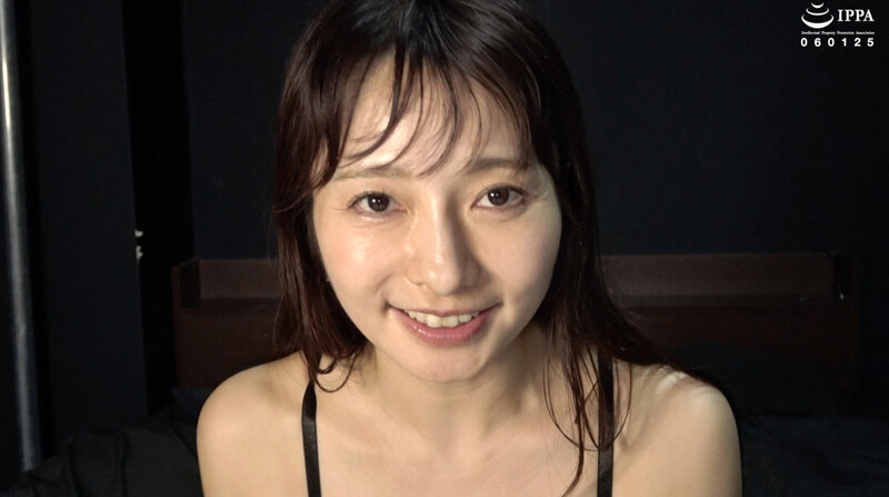 【歯・口内フェチ】「素人人妻マナミさんの超貴重な歯＆口内観察！」マナミ サンプル 10