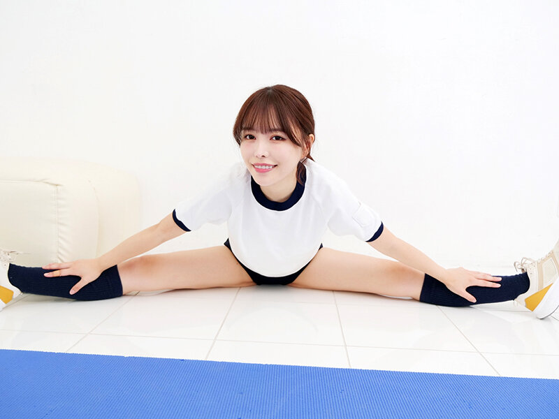 ムレムレブルマで顔面騎乗 ブルマ女子に汗をかくまで運動させた後、火照ったブルマを執拗に嗅がれながらピストンSEX サンプル 2