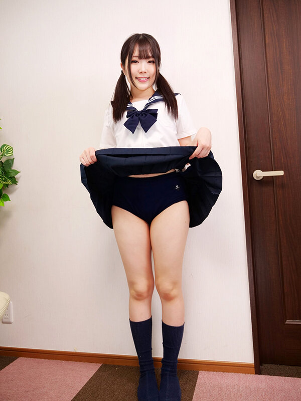 アパートの隣に越してきた女の子にブルマを見せたら興味津々！すると毎日のように僕の部屋に遊びに来てはブルマを穿いて僕を惑わしてくる サンプル 1