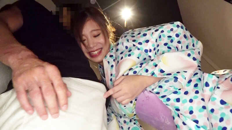浴衣美女は濃密フェラで連続発射を誘う サンプル 2