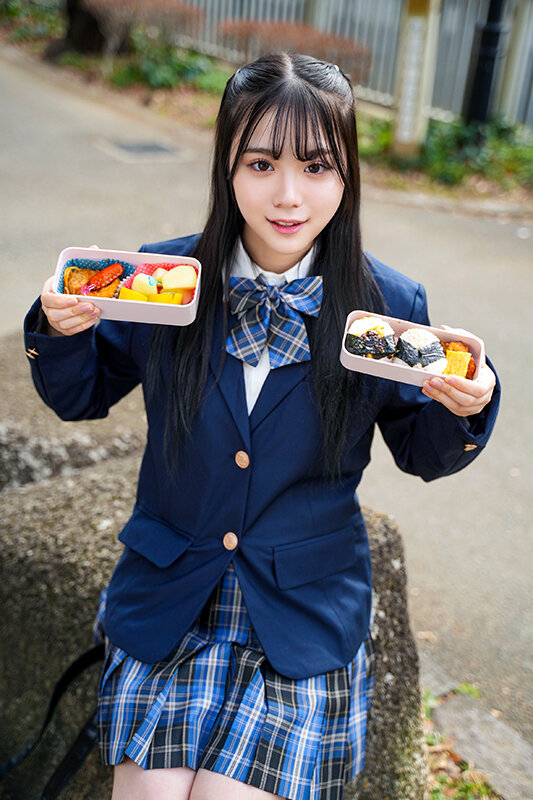 彼氏の為にお弁当を作ってあげる献身的な美少女J●！！しかし彼氏のSEXが下手で全然興奮出来ない！と不満爆発！自分を満足させてくれるデカチン男に鬼ピストンで無限にイカされ大満足 サンプル 2