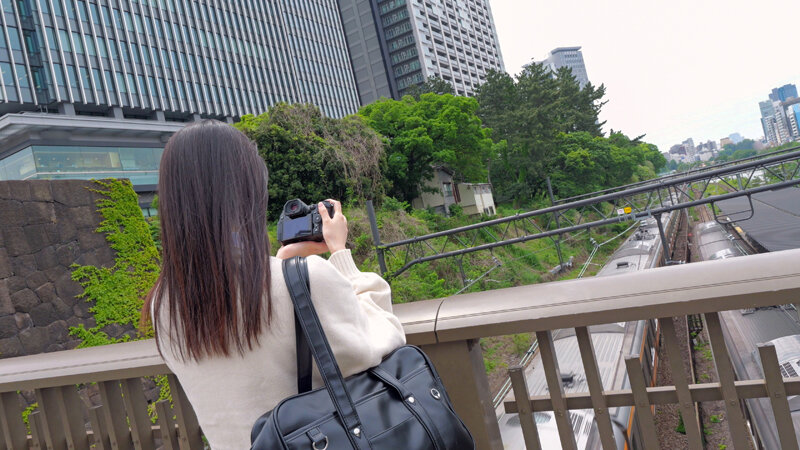 鉄道が大好きな鉄オタJ系！！電車以上にSEXも大好きな美少女に極太チ〇ポ特急中出しイキ出発進行！！ サンプル 4