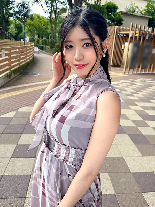 【最強神乳】ド淫乱痴女奥様28歳 年上童貞を誘惑筆おろし！連続発射金玉空っぽ最高の童貞卒業スペシャル【夢のシチュエーション】 サンプル 1