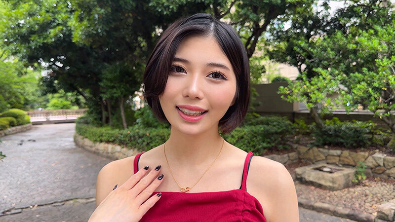 美脚が目を引くスタイル抜群の元モデル人妻！今なお輝く自慢のスレンダーボディが夫以外のチ〇コを求める不倫SEX！！ サンプル 2