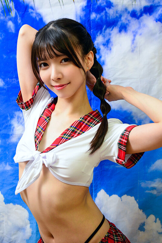 素人パンチラ in 自宅で個人撮影会vol.83 ハロウィンパーティーを盛り上げる過激コスプレ 闇夜に光るスレンダーボディに大興奮！！ サンプル 10