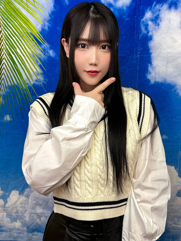 素人パンチラ in 自宅で個人撮影会vol.95！清楚系もギャルもみんなまとめて暑い夏を満喫しまくるセクシー気温40度超えハッピーセクハラ撮影会！！ サンプル 10