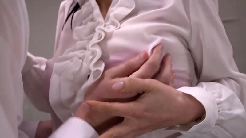 【巨乳】熟女OLの性活 夜のオフィスは性交場 よしい美希 サンプル 2