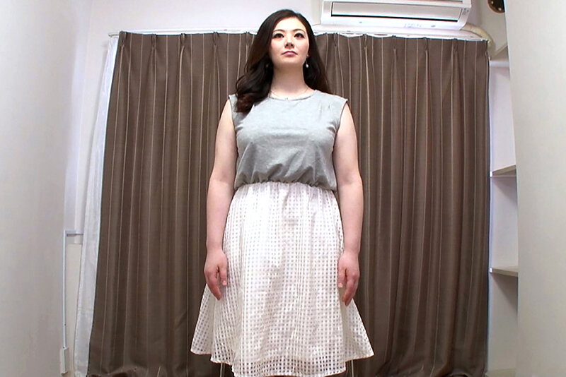 素人初ヘアヌード撮影会Vol.024 小泉百合 30歳/庄司舞 30歳 サンプル 2
