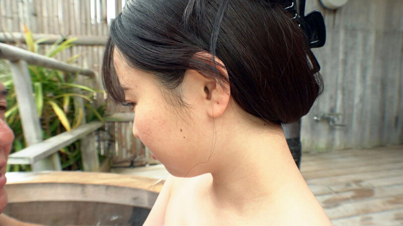 いいなり美人妻 男経験が浅いナチュラル陰毛若妻 雫25歳 サンプル 9