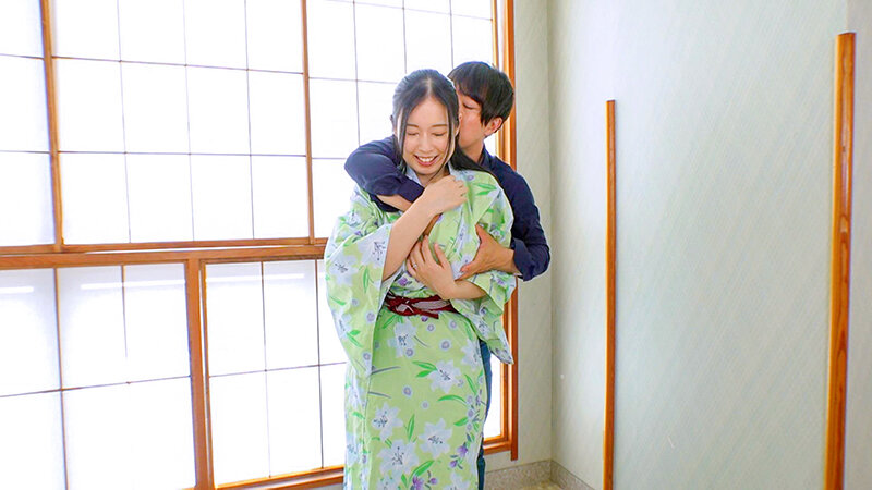 巨乳人妻温泉デート 黒髪むちむち爆乳Jカップ みくる32歳 サンプル 3