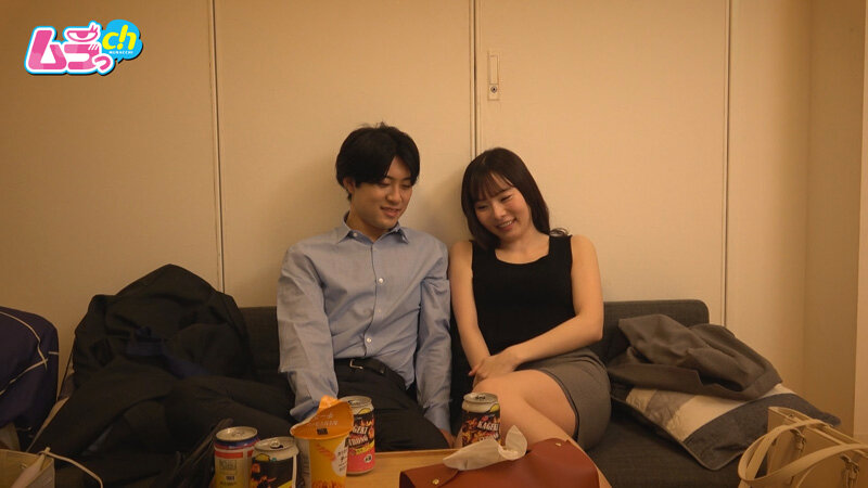 ニンゲン観察 恋人と別れたばかりの男女が密室で二人きりになれば結局ヤルっきゃない！同期の男女が酒の勢いでおチ〇ポとおマ〇コを擦り付けあう始発待ちの夜。 サンプル 5