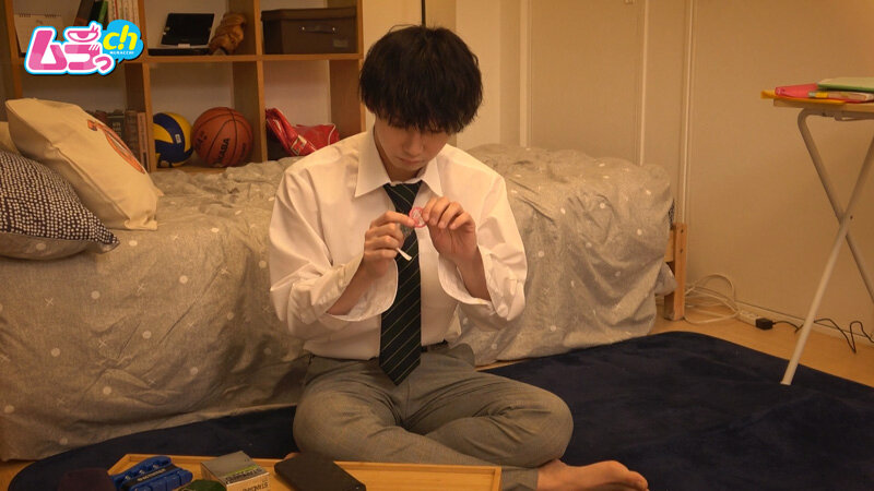 ニンゲン観察 おせっかいな姉がエッチ未経験の弟に性教育！？ゴムの付け方を教えるだけのはずがおマ〇コの取り扱いまでしっかり教えズッポリハメてちゃっかりイキまくる サンプル 1