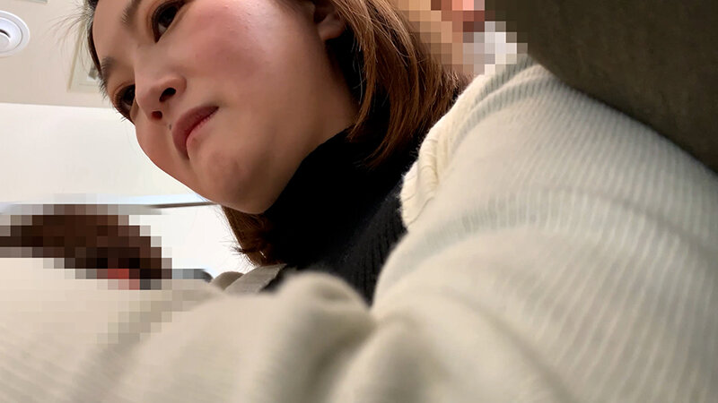 痴●電車＃054 美形・美巨乳な柔肌OL サンプル 3