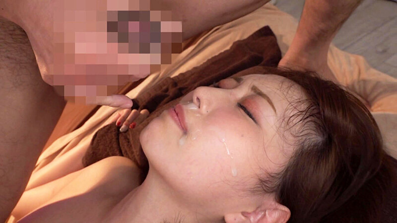 人妻限定高級エステサロン 無料体験チラシを持ってきた人妻ゆきねさん サンプル 12