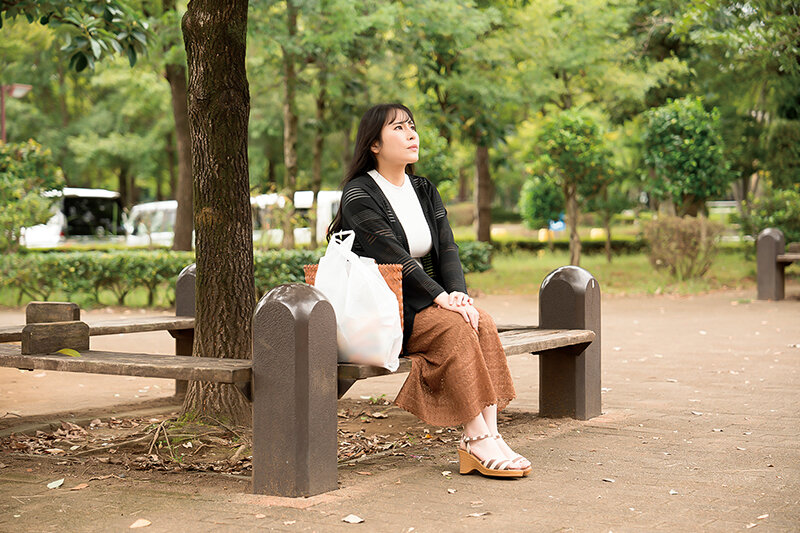 先生私を味わって…旦那に料理が下手だと叱咤され通った料理教室で、先生の甘い誘惑に料理の味よりもセックスの味を覚えてしまった人妻 岩沢香代 サンプル 1