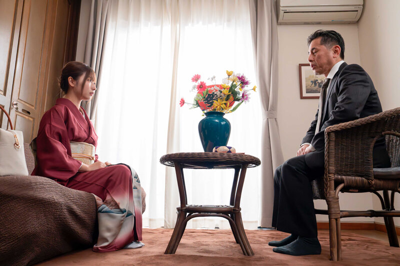 美しい小料理屋の若女将 訳あって肉便器志願「わたしをめちゃくちゃにしてください。」逢沢みゆ サンプル 2