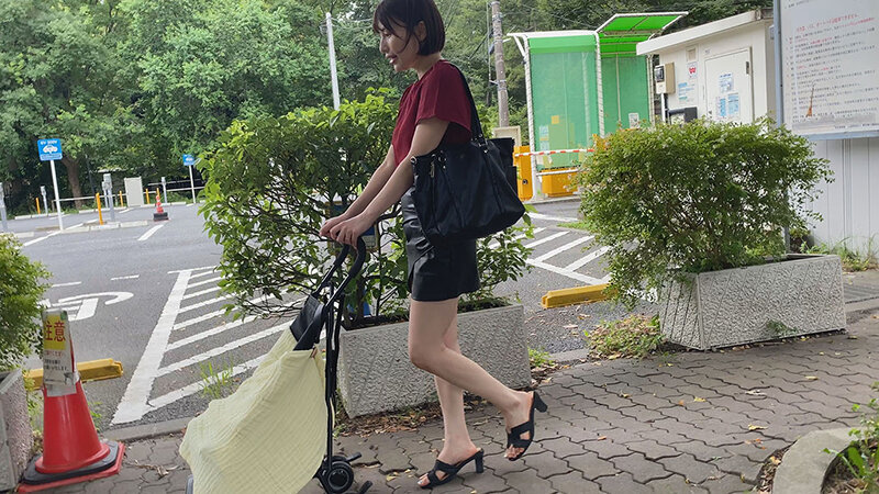 ベビーカー妻付け狙い@杉並区 産後処女ママ膣内ザーメン汚し サンプル 5