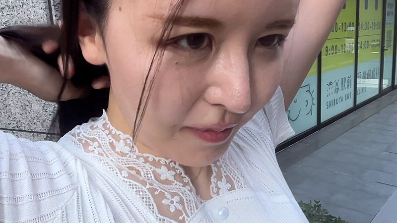 街角で声をかけてくすぐりさせてもらう エッチで金欠な女の子 ゆりなちゃん サンプル 2