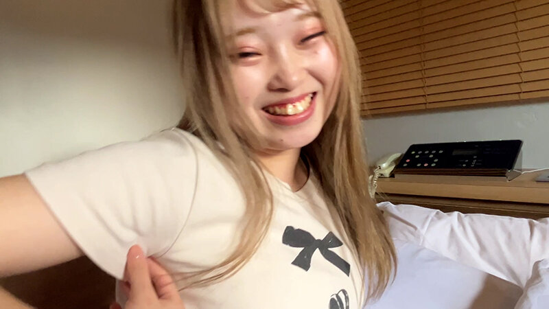 街角で声をかけてくすぐりさせてもらう ネイリスト見習い ひなたちゃん サンプル 4