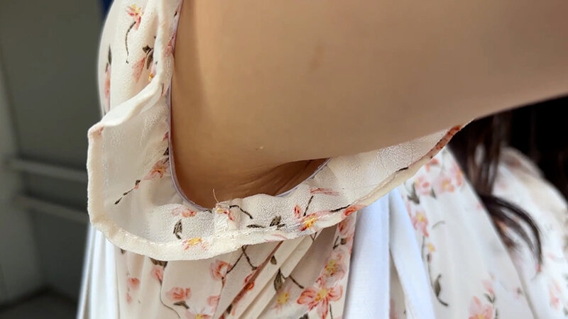 街角で声をかけてくすぐりさせてもらう ファミレスウェイター ありすちゃん サンプル 5