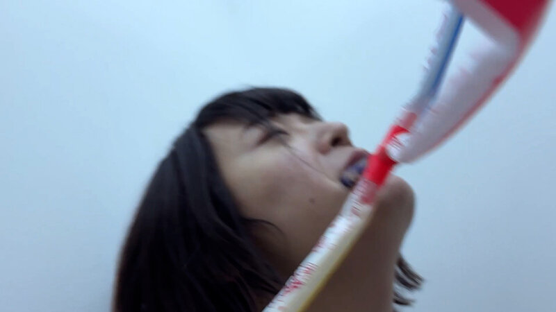 街角で声をかけてくすぐりさせてもらう 飲食店アルバイト みこちゃん サンプル 12