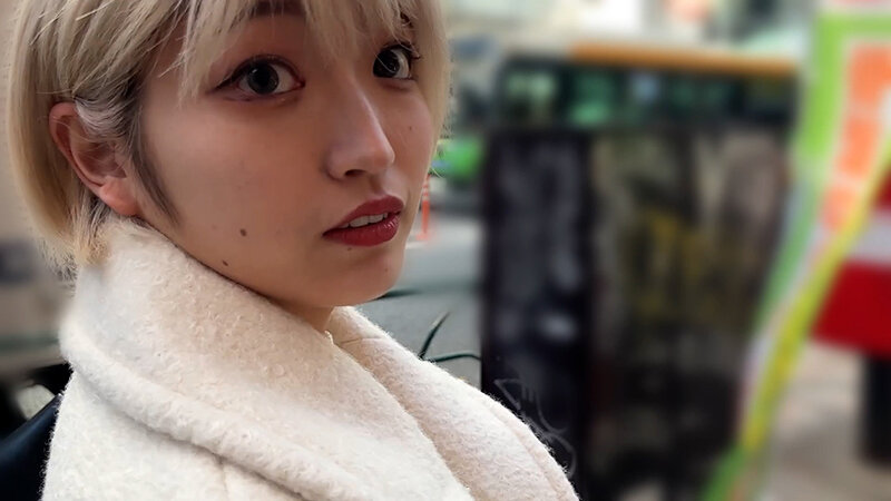 M男が街中で女性に声をかけてキスさせてもらう 美容部員 はるのちゃん サンプル 1