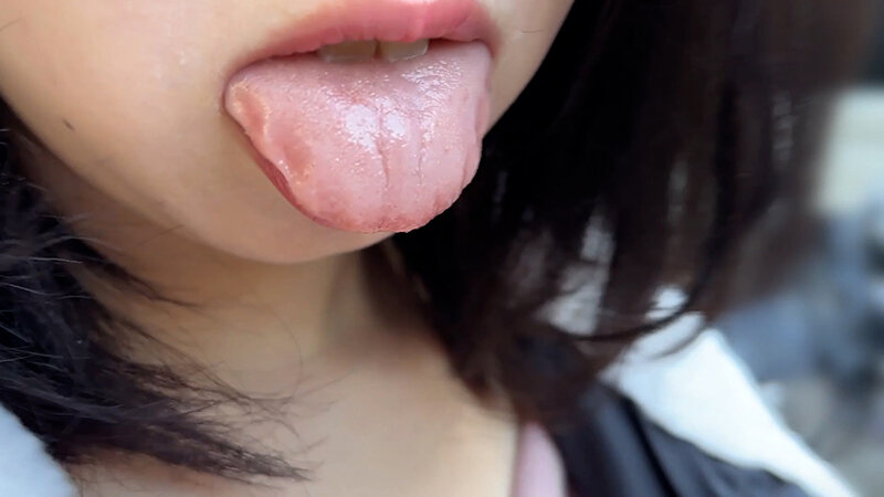 M男が街中で女性に声をかけてキスさせてもらう 食品工場事務員 みりなちゃん サンプル 2