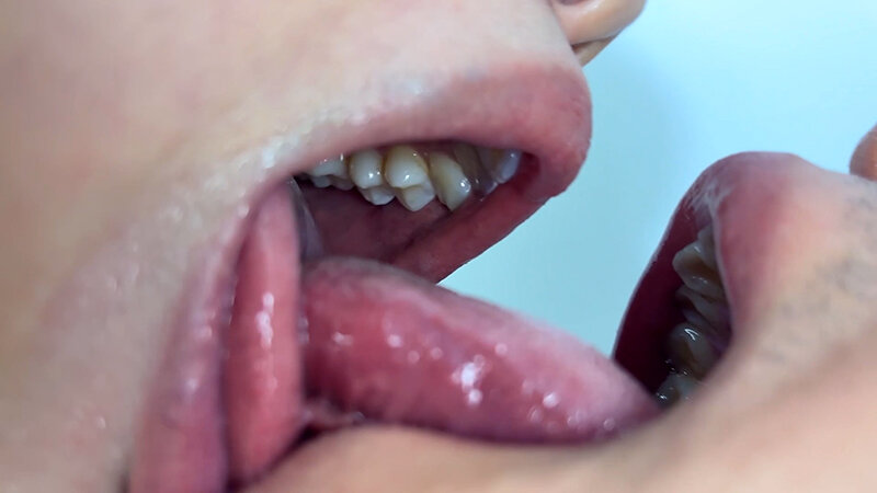 甘やかしてくれるかりなちゃんがM男に濃厚キス サンプル 11