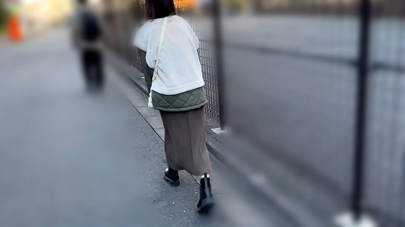 街角で声をかけて口内観察させてもらう オーガニックスーパー勤務 はつみちゃん サンプル 1